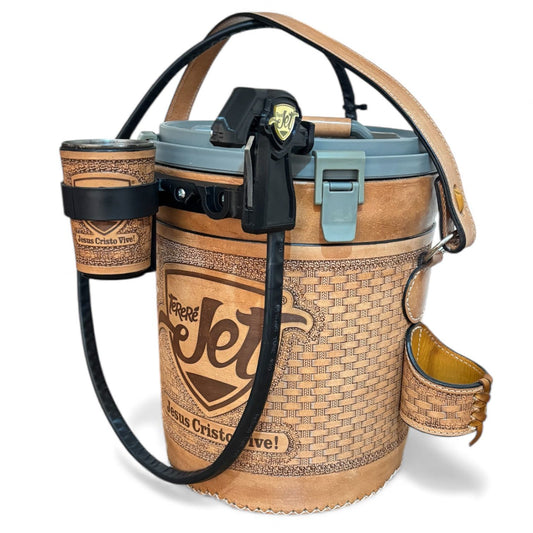 Garrafa Tereré Jet 7,5 L Stanley Couro com Bateria Recarregável